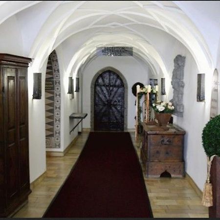 Schlosshotel Post Edelfreisitz Sprengenstein Imst Kültér fotó