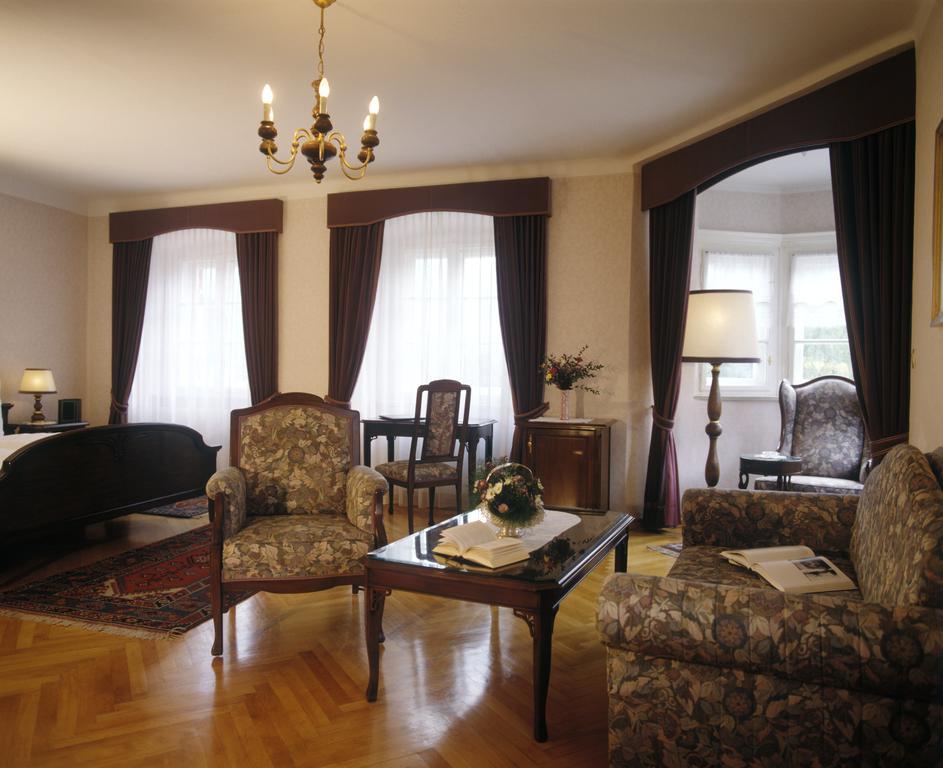Schlosshotel Post Edelfreisitz Sprengenstein Imst Kültér fotó